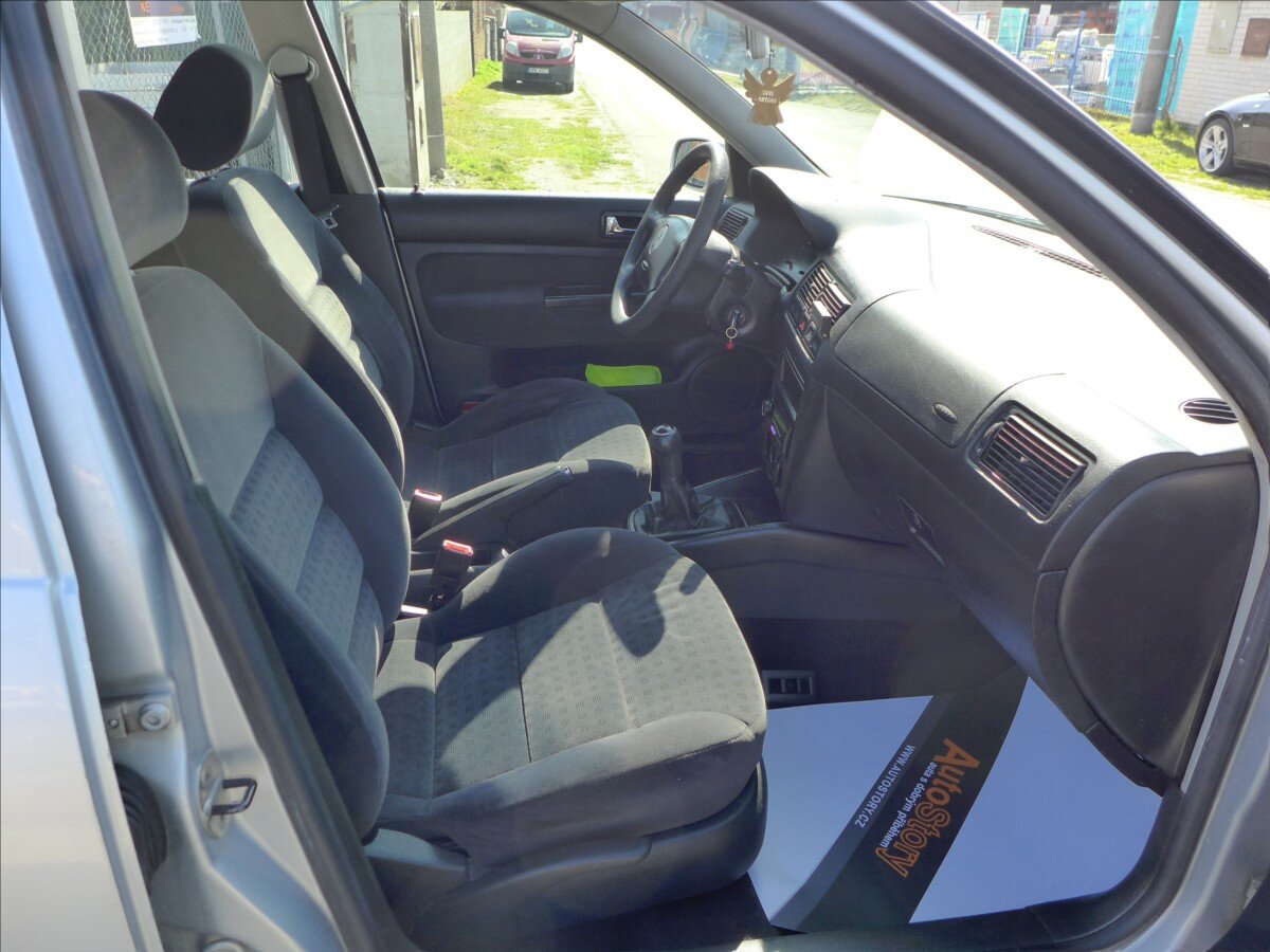 Volkswagen Golf Hatchback 1,9 l 74 kw