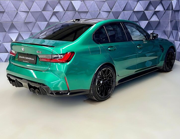 BMW M3 Sedan / Limuzína 3,0 l 390 kw