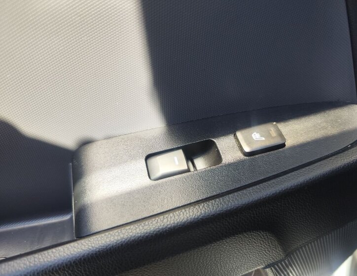 KIA Sportage SUV / Terénní 2,0 l 100 kw