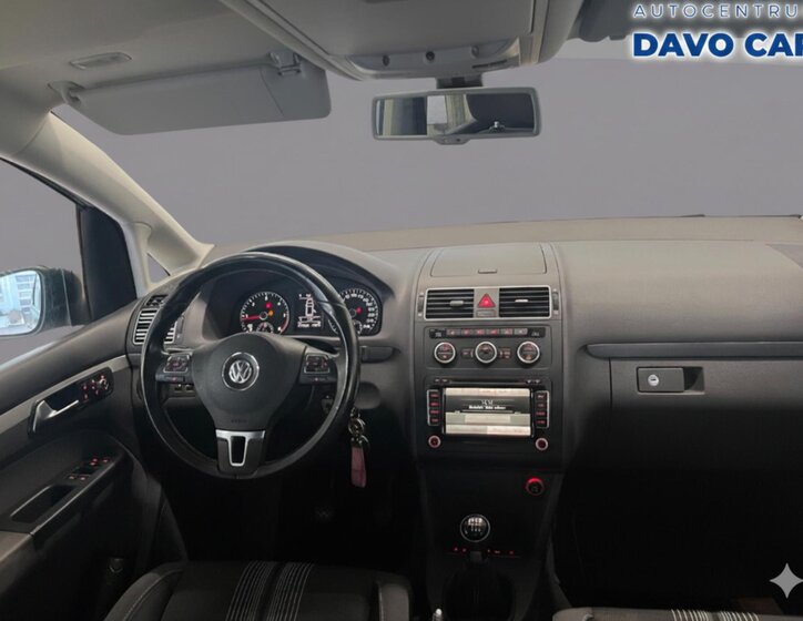 Volkswagen Touran MPV 1,6 l 77 kw