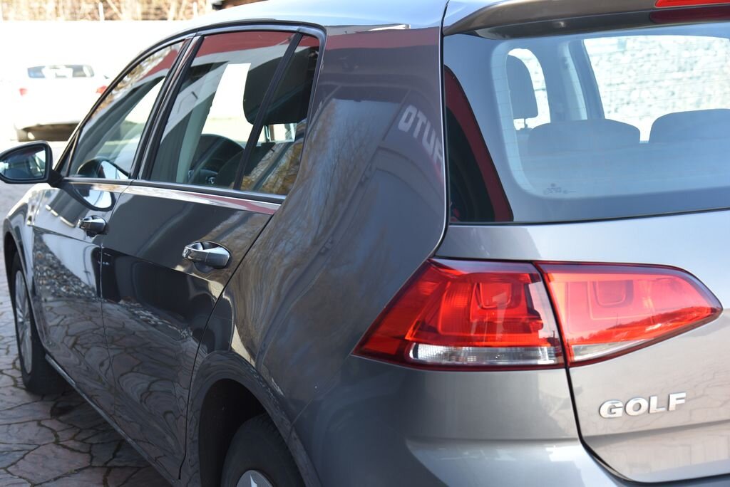 Volkswagen Golf Hatchback 1,2 l 77 kw