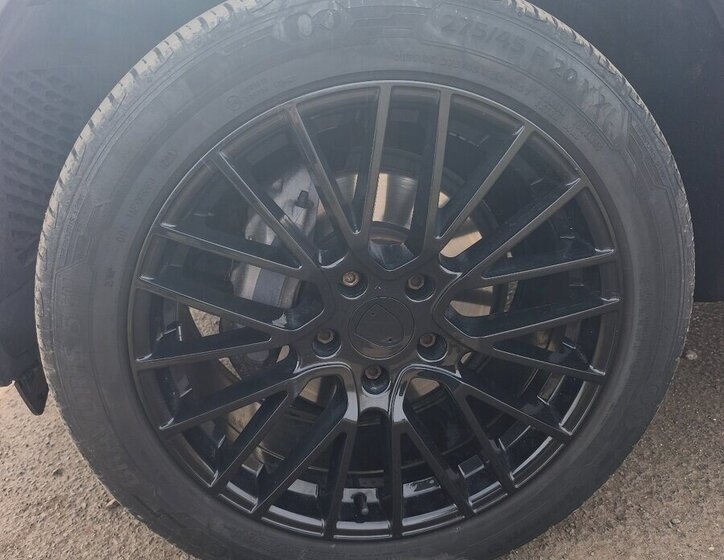 Volkswagen Touareg SUV / Terénní 0,0 196 kw