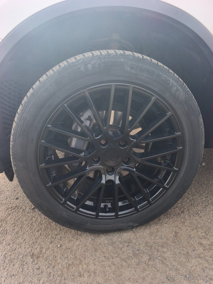 Volkswagen Touareg SUV / Terénní 0,0 196 kw