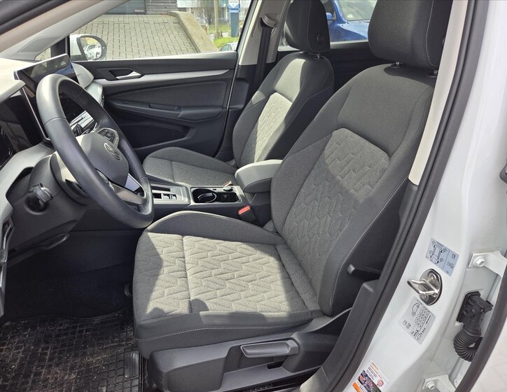 Volkswagen Golf Hatchback 1,5 l 110 kw