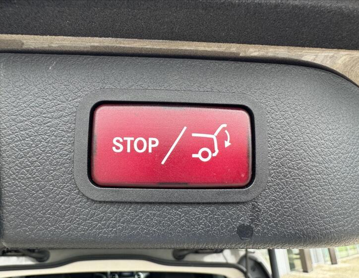 Mercedes-Benz Třídy V 26