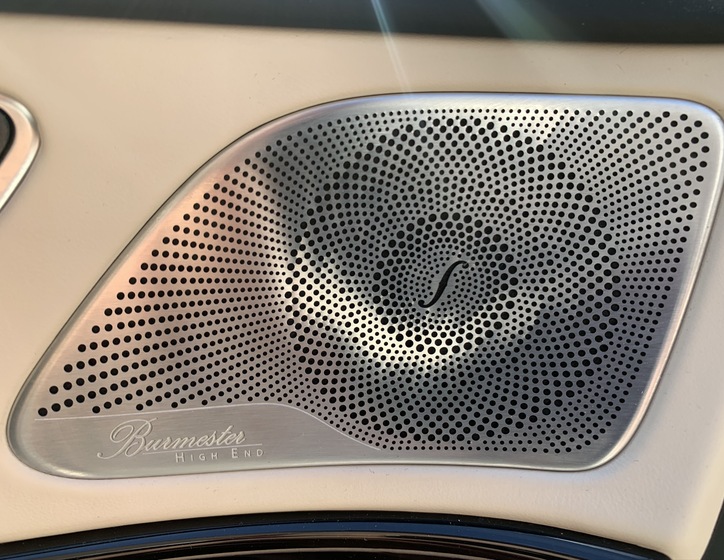 Mercedes-Benz Ostatní 12