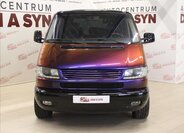 Volkswagen Caravelle Kombi 2,5 l 111 kw