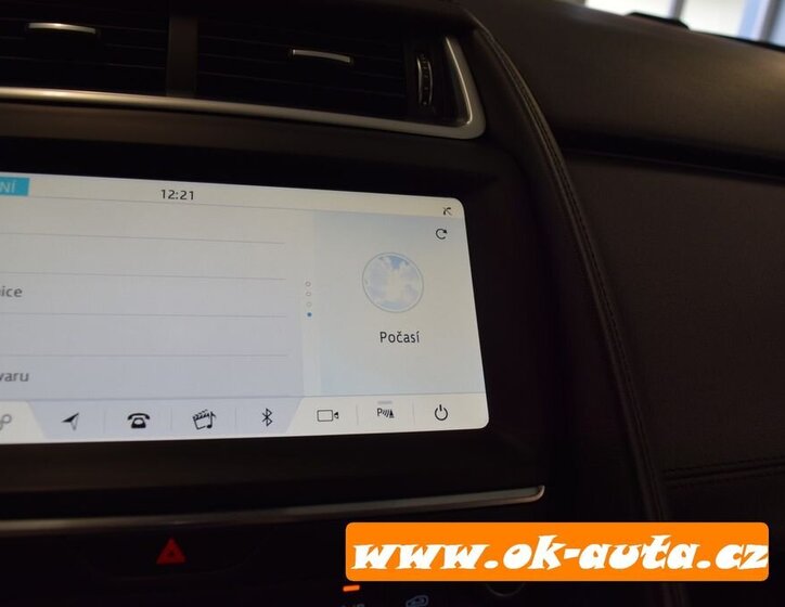 Jaguar F-Pace SUV 2,0 l 110 kw