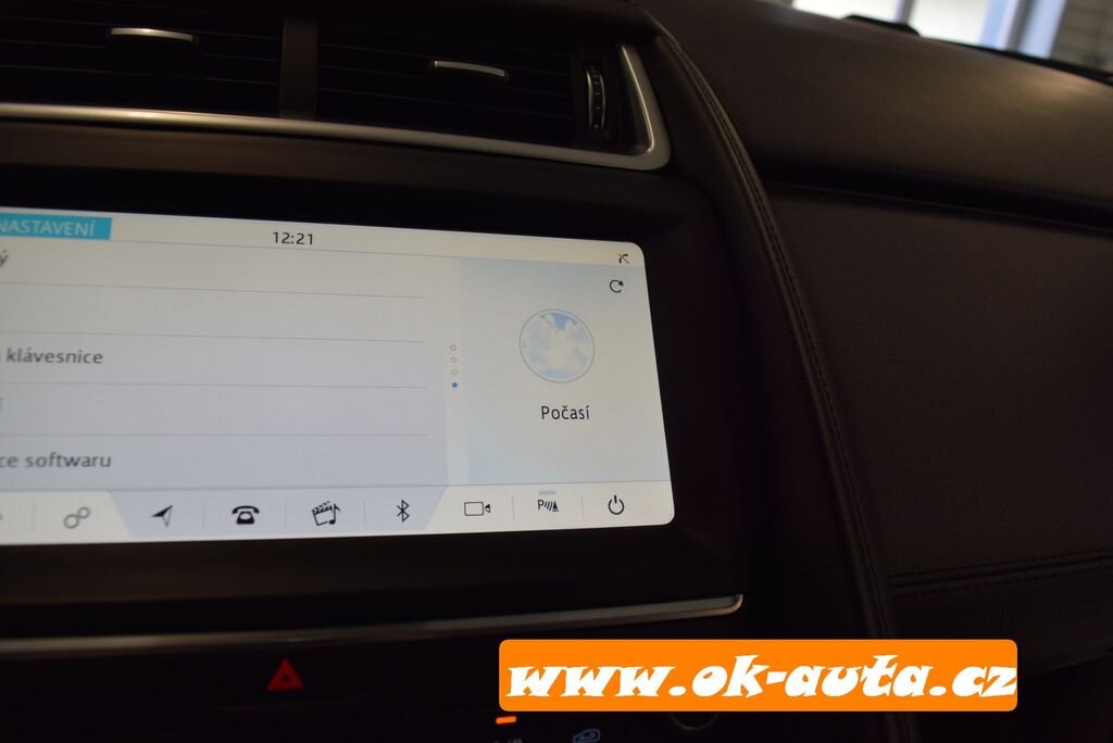 Jaguar F-Pace SUV 2,0 l 110 kw