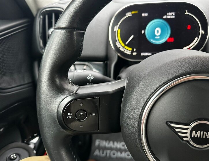 Mini Countryman Kombi 1,5 l 162 kw