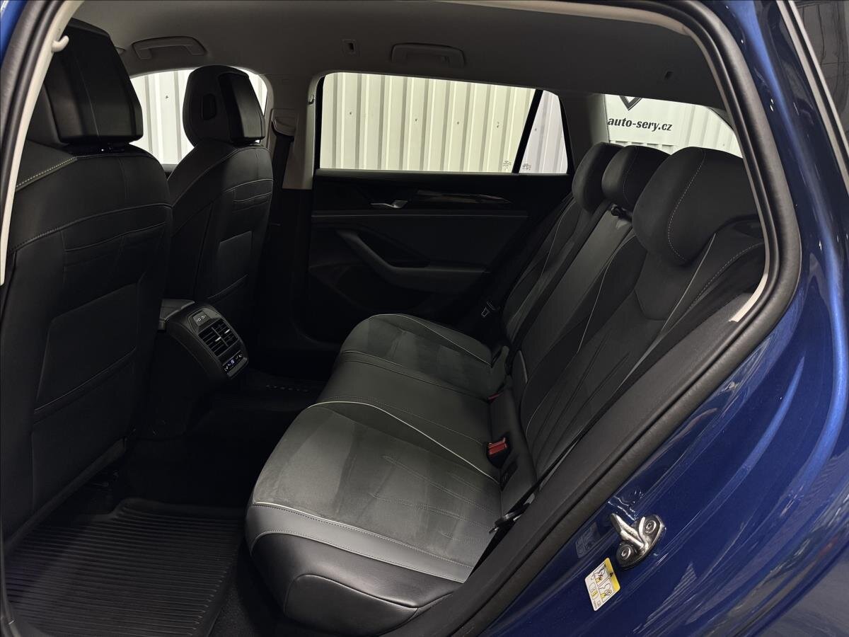 Volkswagen Passat Kombi 1,5 l 110 kw