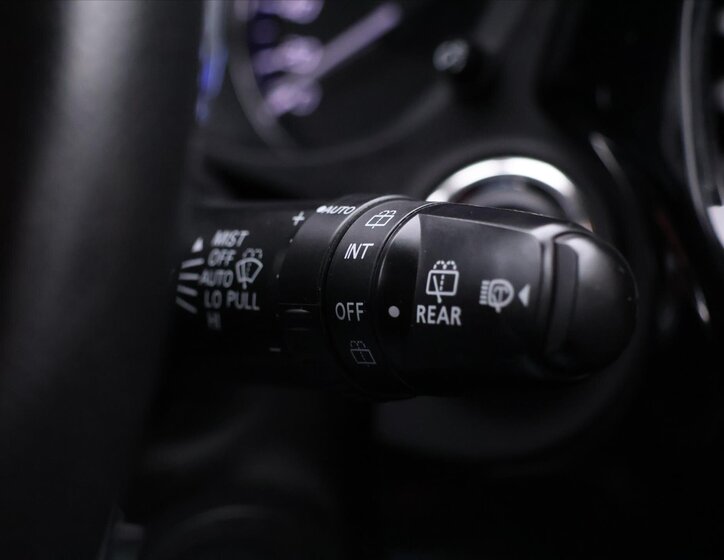 Mitsubishi Outlander 24