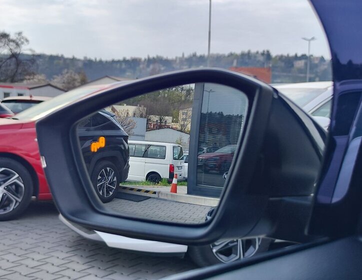 Škoda Superb Sedan / Limuzína 2,0 l 110 kw