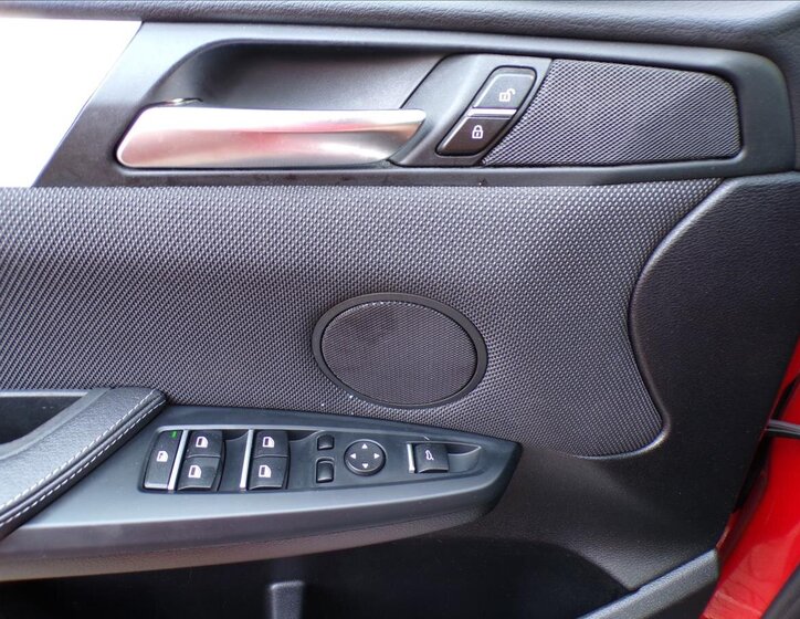 BMW X4 Sedan 3,0 l 190 kw