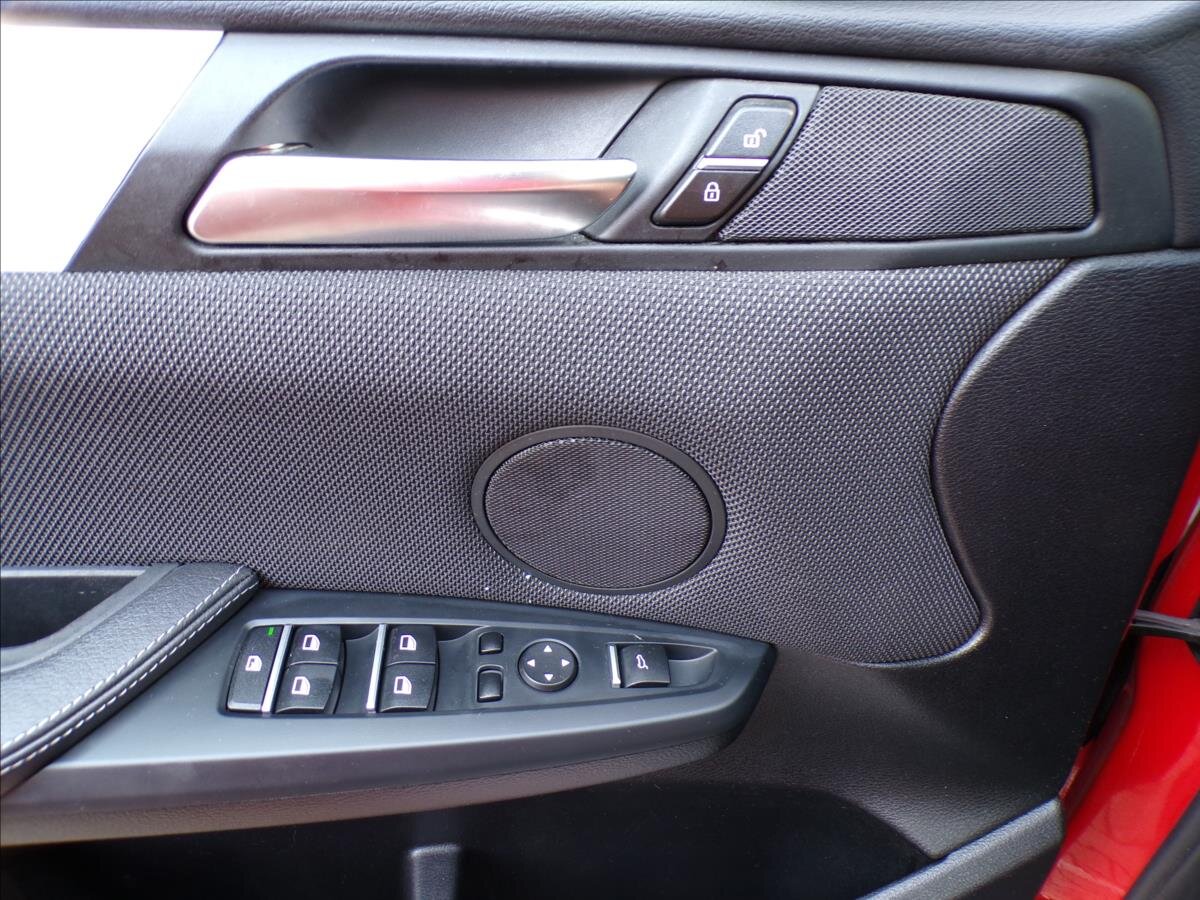 BMW X4 Sedan 3,0 l 190 kw