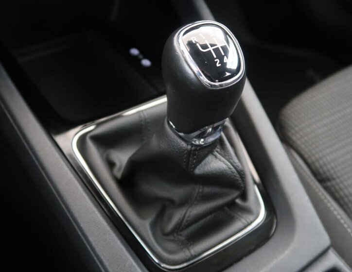 Škoda Octavia Sedan / Limuzína 2,0 l 85 kw