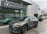 Lexus NX 450h+ SUV / Terénní 2,5 l 220 kw