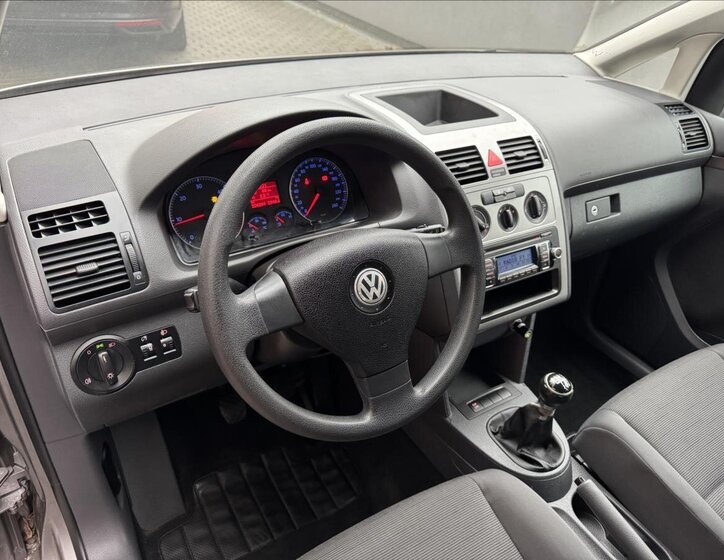 Volkswagen Touran MPV 1,9 l 77 kw