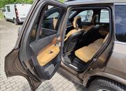 Volvo XC90 31