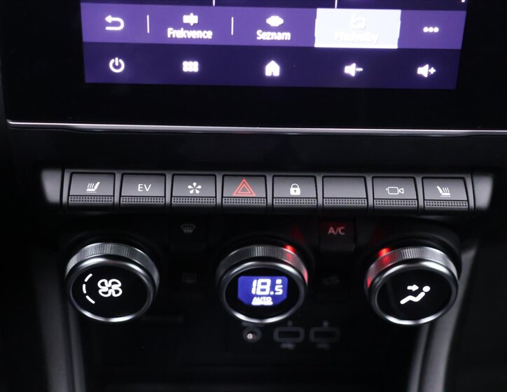 Renault Captur SUV / Terénní 1,6 l 68 kw