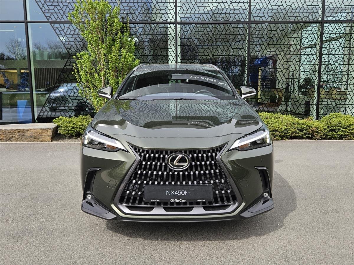 Lexus NX 450h plus SUV / Terénní 2,5 l 227 kw