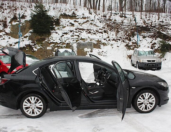 Mazda 6 Sedan / Limuzína 2,0 l 108 kw