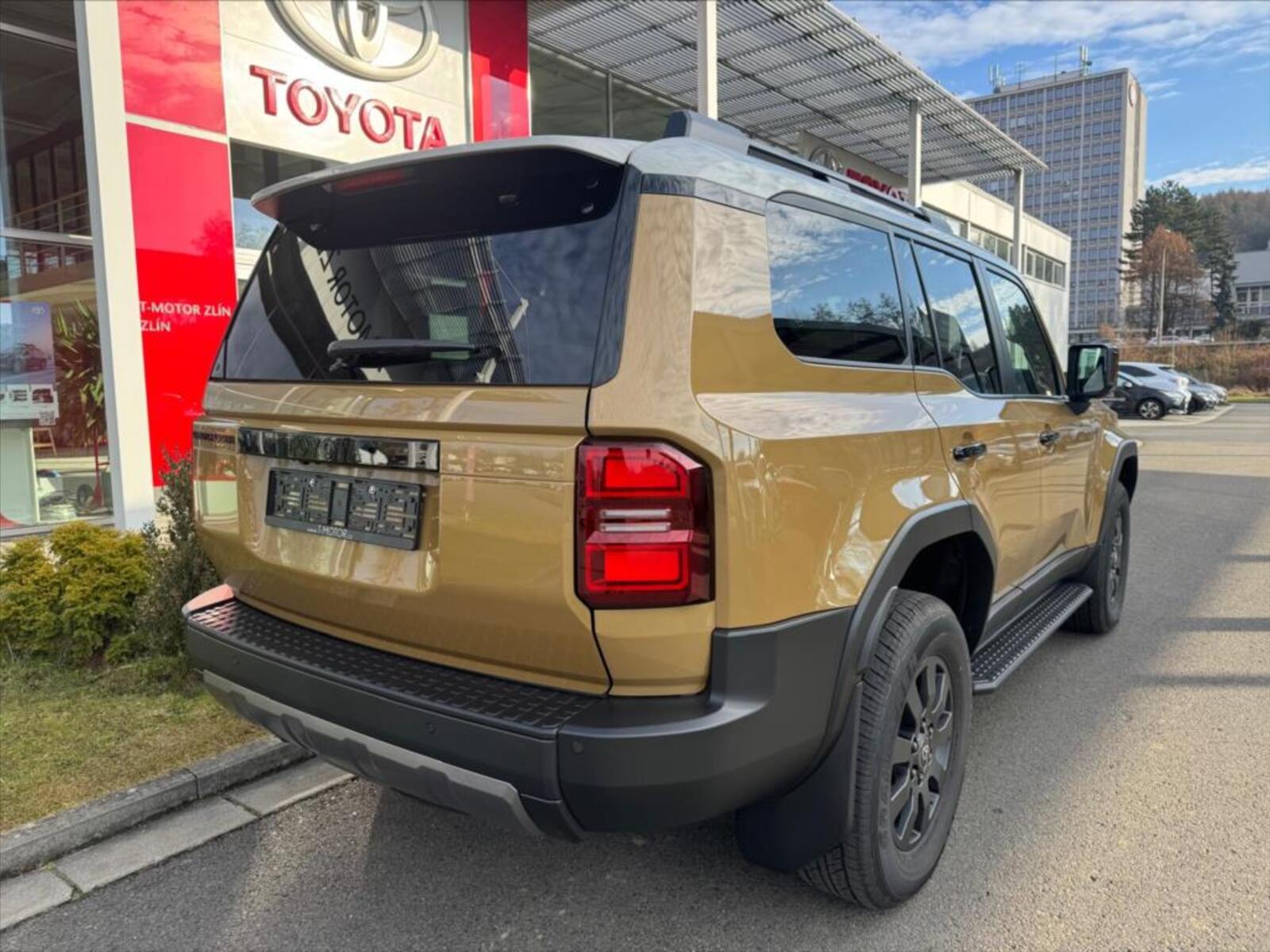 Toyota Land Cruiser 3