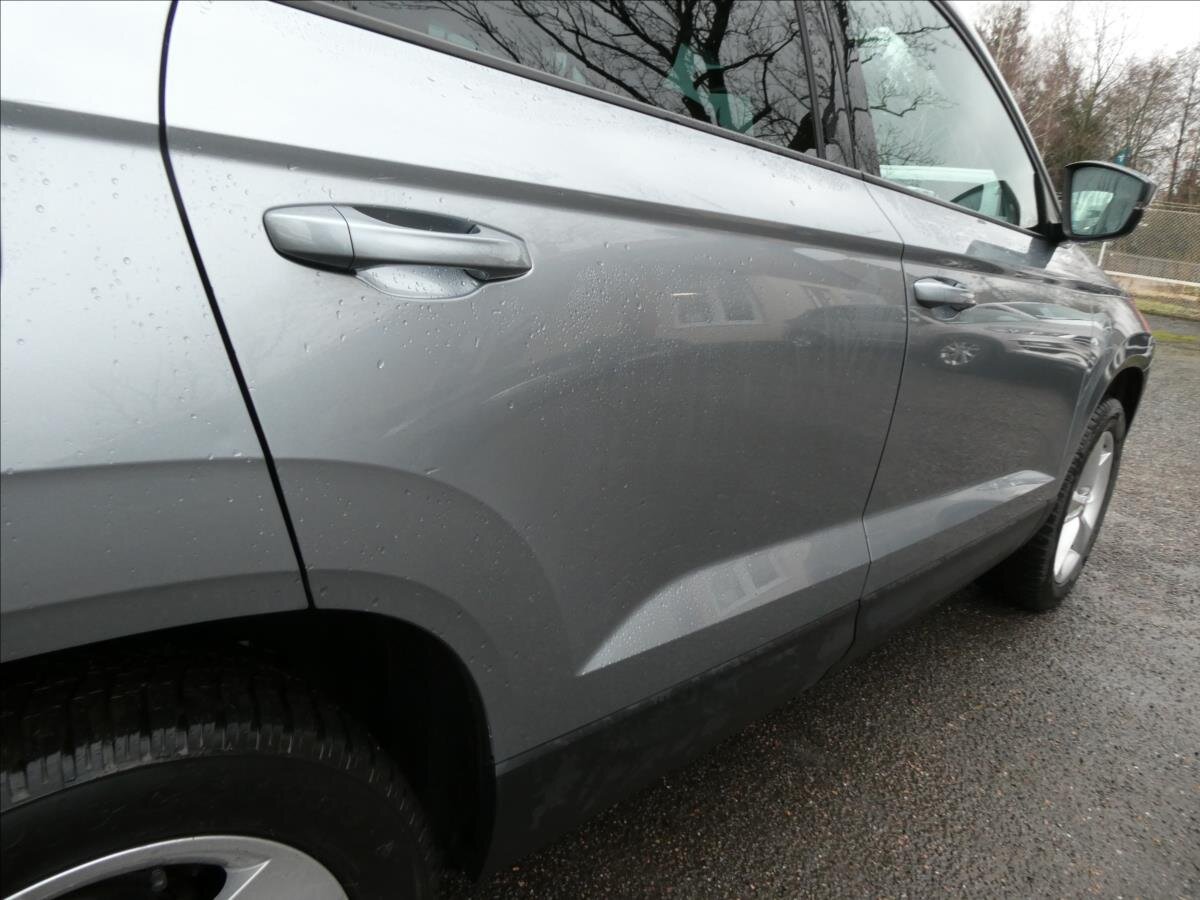 Škoda Karoq SUV / Terénní 2,0 l 110 kw