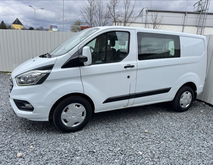 Ford Transit Custom Kombi 2,0 l 96 kw
