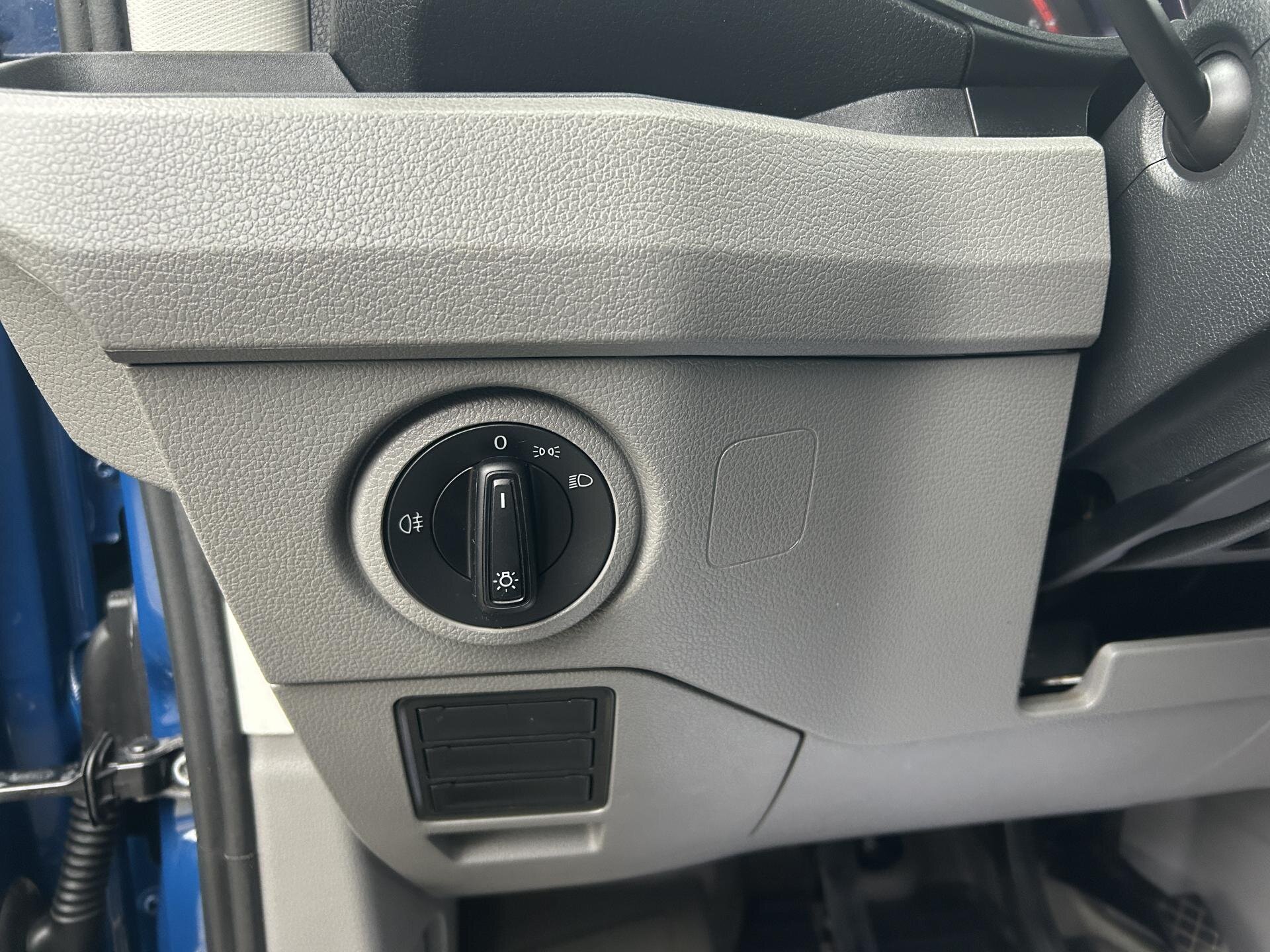 Volkswagen Crafter Užitková 2,0 l 103 kw