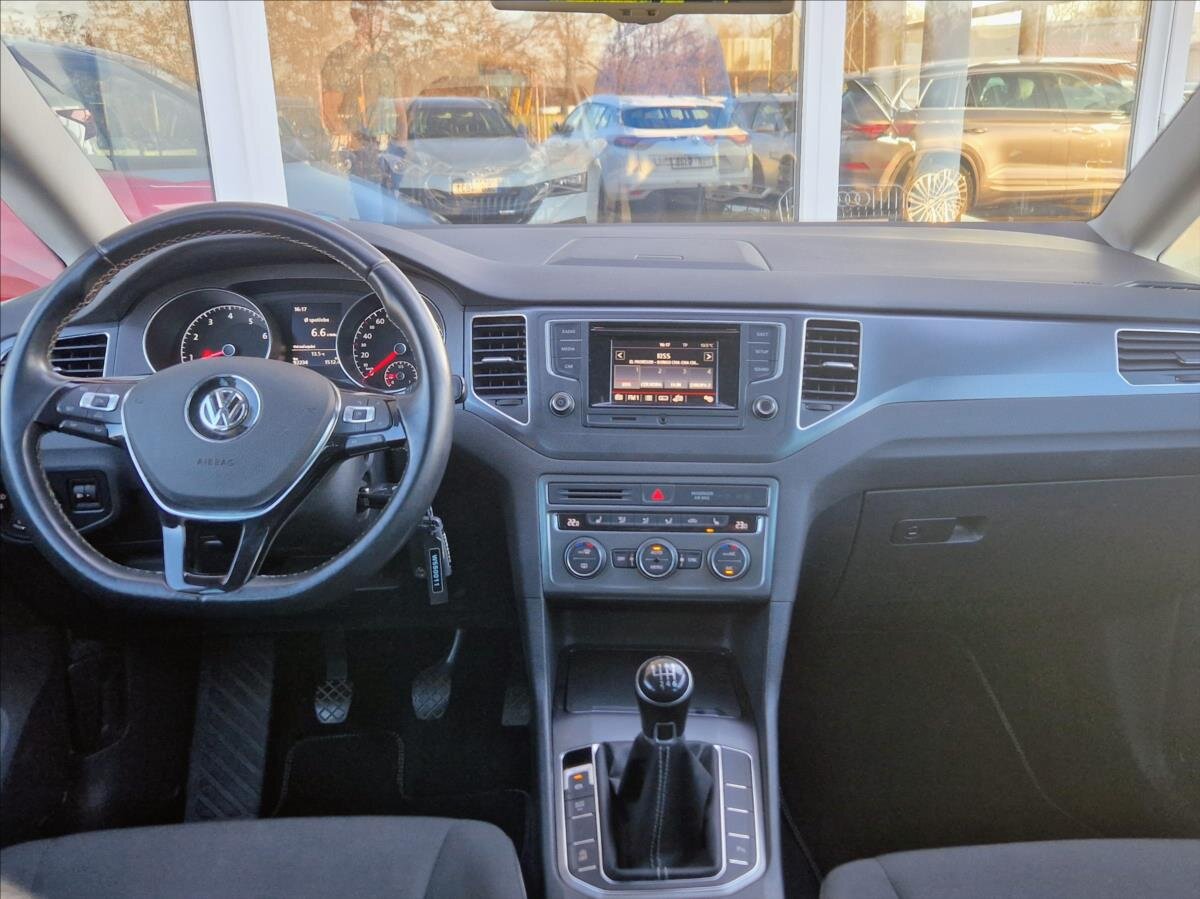 Volkswagen Golf Sportsvan Kombi 1,2 l 81 kw