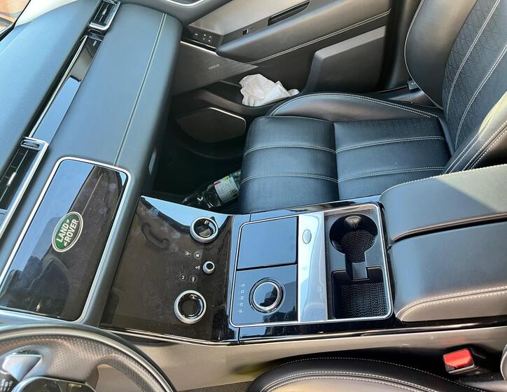 Land Rover Range Rover Velar 10