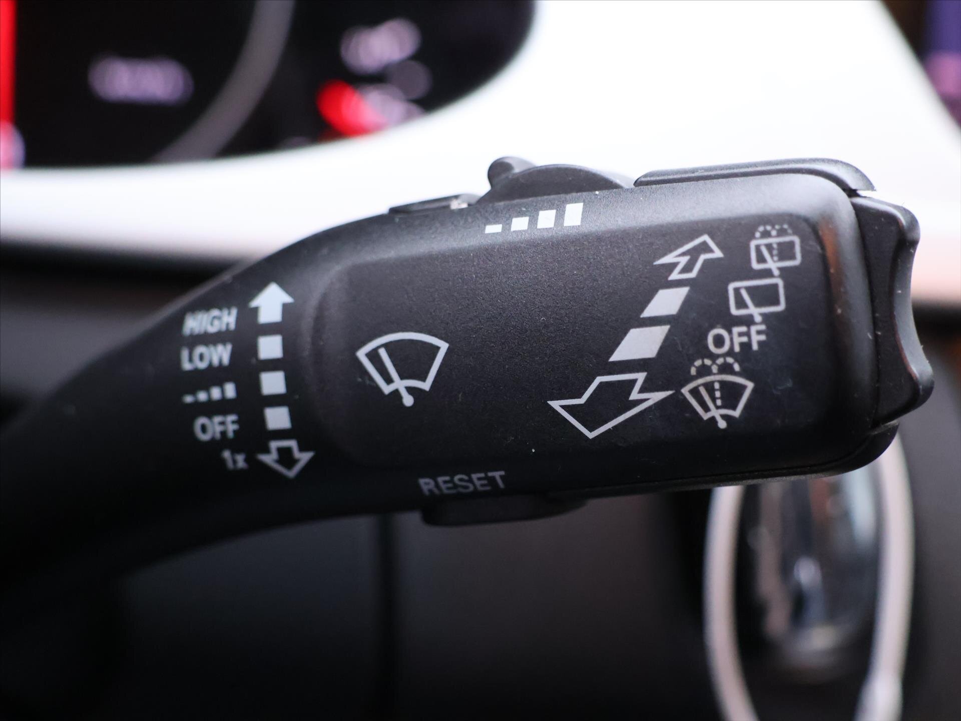 Audi A4 Kombi 2,0 l 105 kw