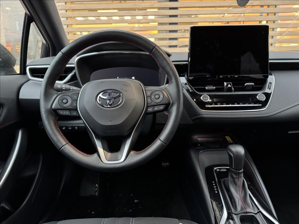 Toyota Corolla Sedan / Limuzína 1,8 l 72 kw