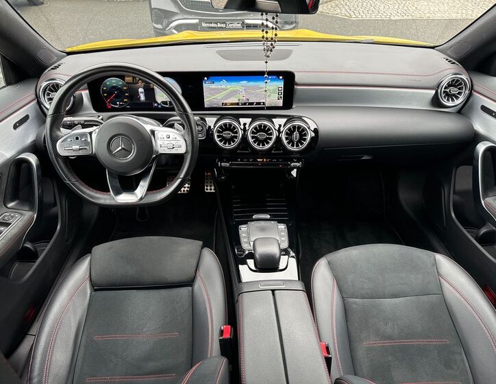 Mercedes-Benz CLA 11