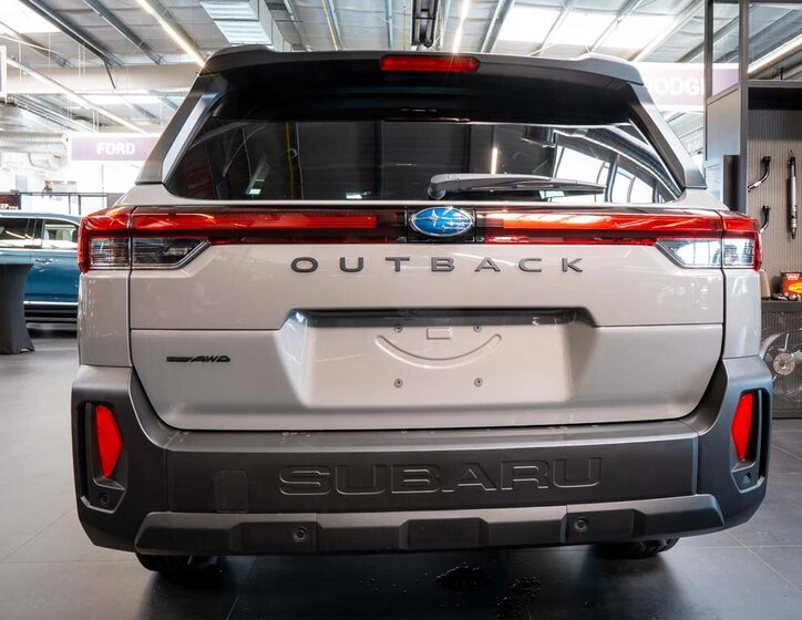 Subaru Outback SUV / Terénní 2,4 l 193 kw