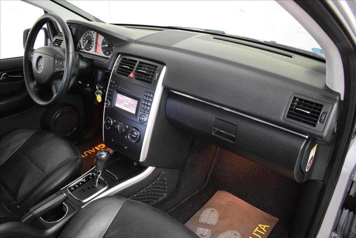 Mercedes-Benz Třídy B Hatchback 1,5 l 70 kw