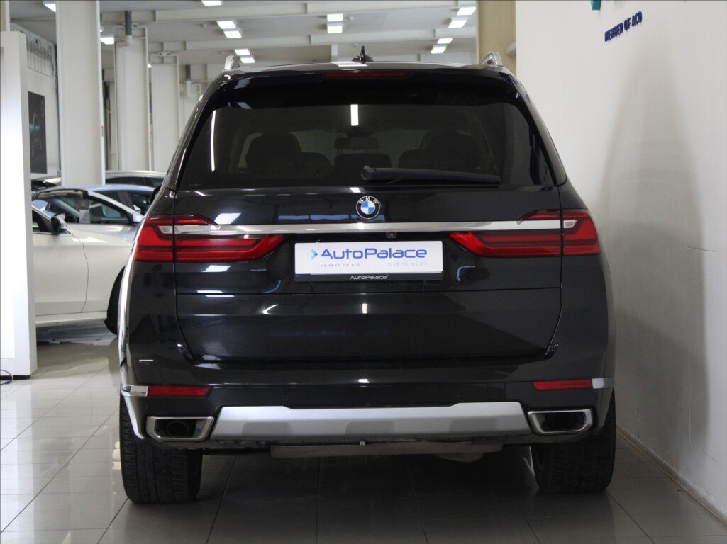 BMW X7 SUV / Terénní 3,0 l 195 kw