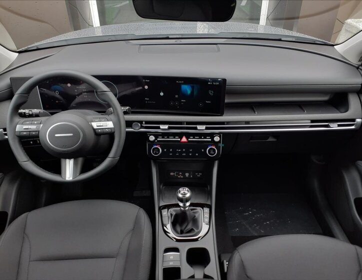 Hyundai Tucson SUV 1,6 l 110 kw