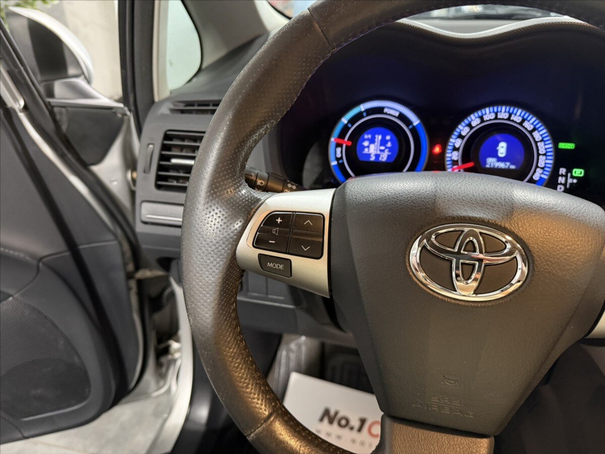 Toyota Auris Hatchback 1,8 l 73 kw