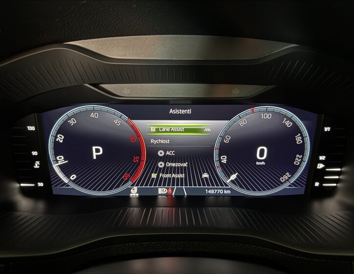 Škoda Karoq SUV 2,0 l 110 kw