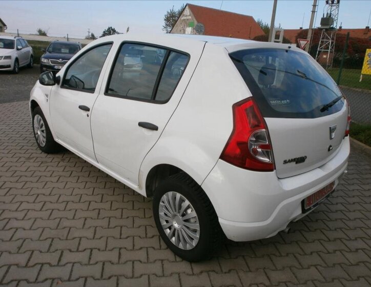 Dacia Sandero Hatchback 1,4 l 55 kw