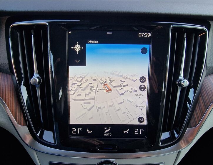 Volvo V60 Kombi 2,0 l 140 kw