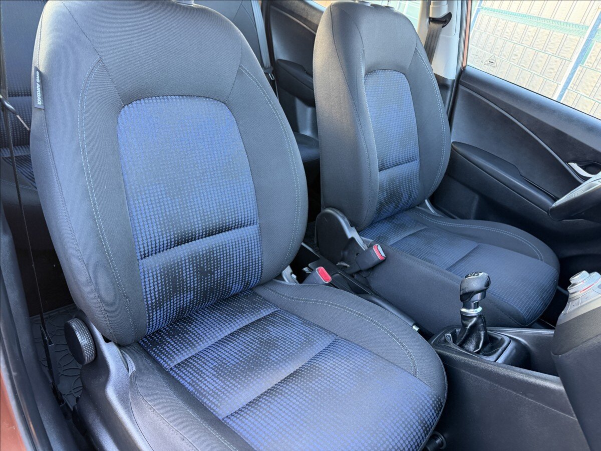 Hyundai ix20 Hatchback 1,4 l 66 kw