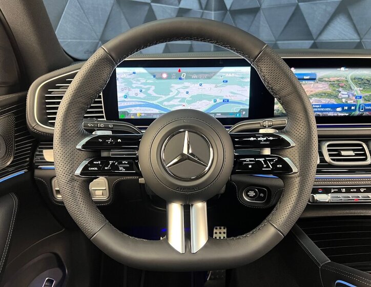 Mercedes-Benz GLS 12