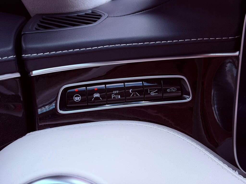 Mercedes-Benz Třídy S Kupé 4,0 l 450 kw