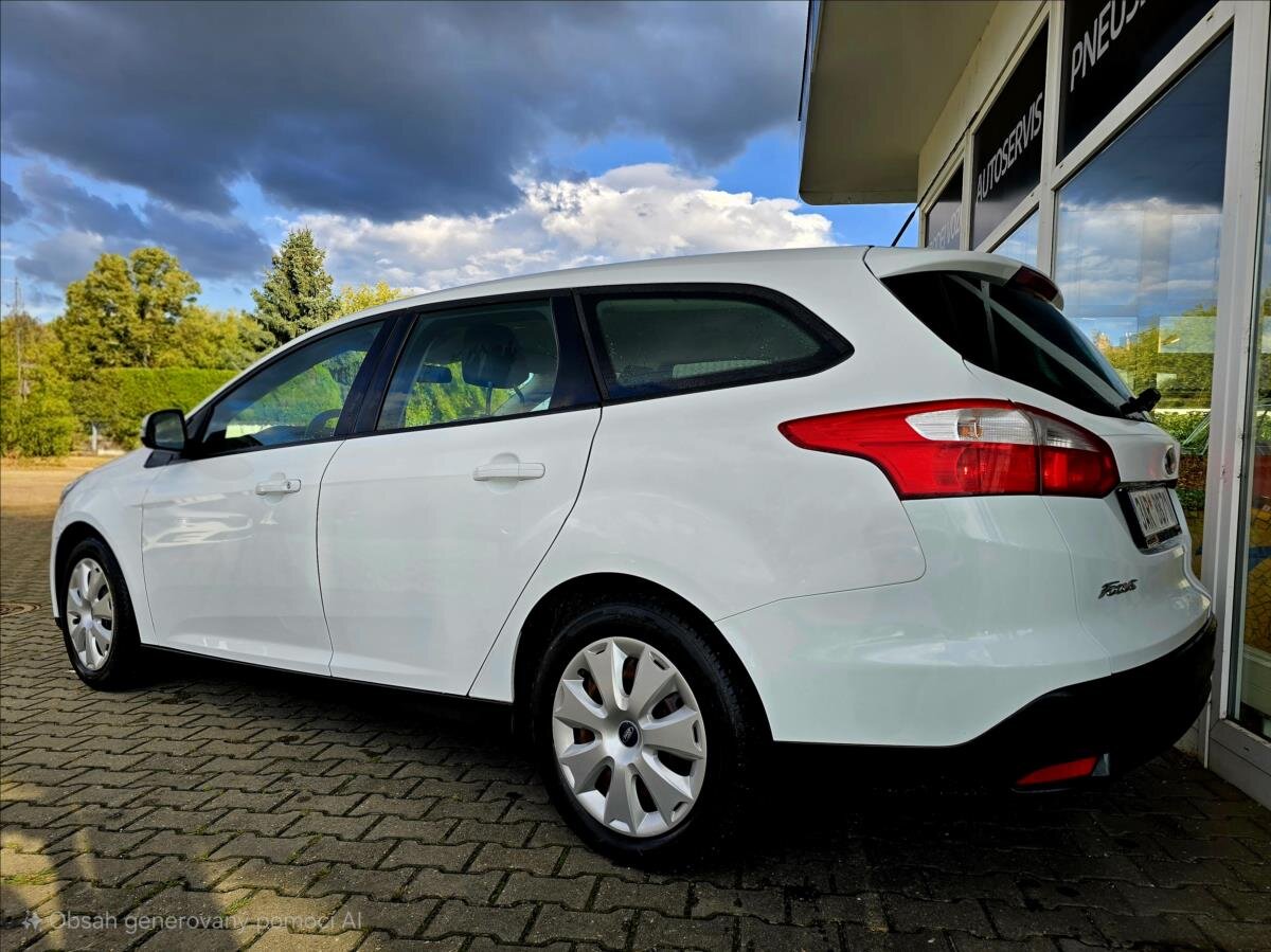 Ford Focus Kombi 998,0 74 kw