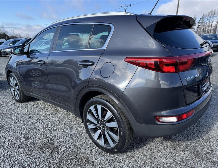 KIA Sportage SUV 1,7 l 85 kw