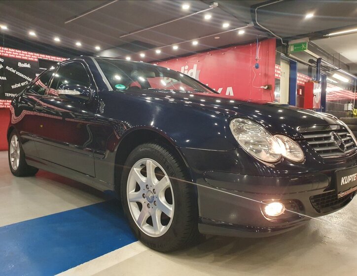 Mercedes-Benz Třídy C Hatchback 1,8 l 105 kw