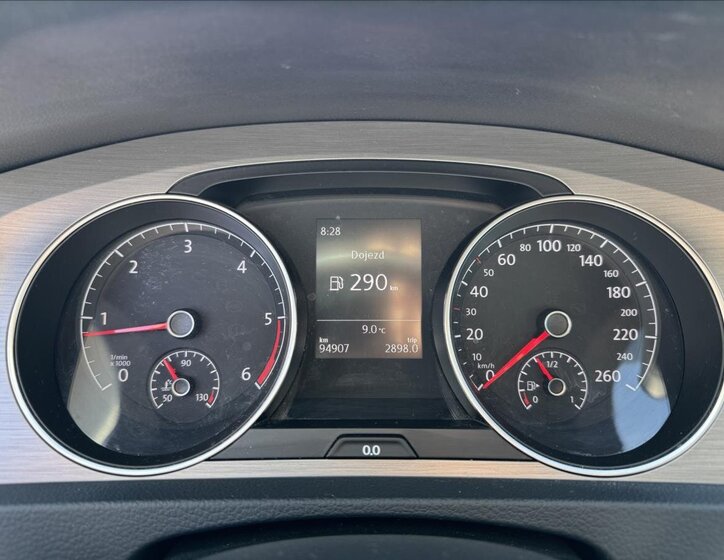 Volkswagen Golf Hatchback 1,6 l 77 kw